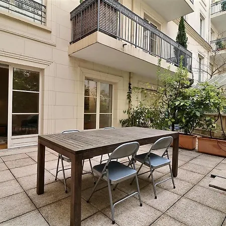 1er - Street Bourdonnais - Louvre Apartment *